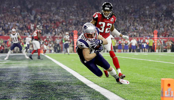 The Patriots caught Falcons cornerback Jalen Collins out of position on Danny Amendola’s fourth-quarter touchdown catch.